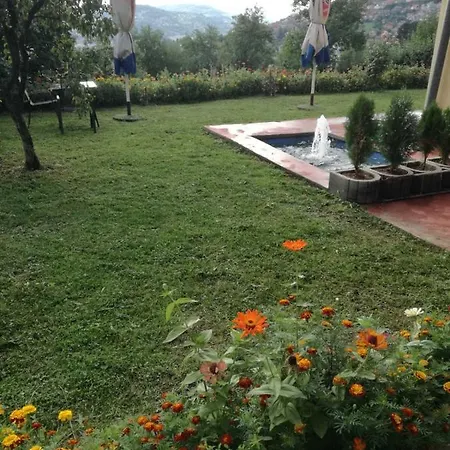 Apartman Fiar *